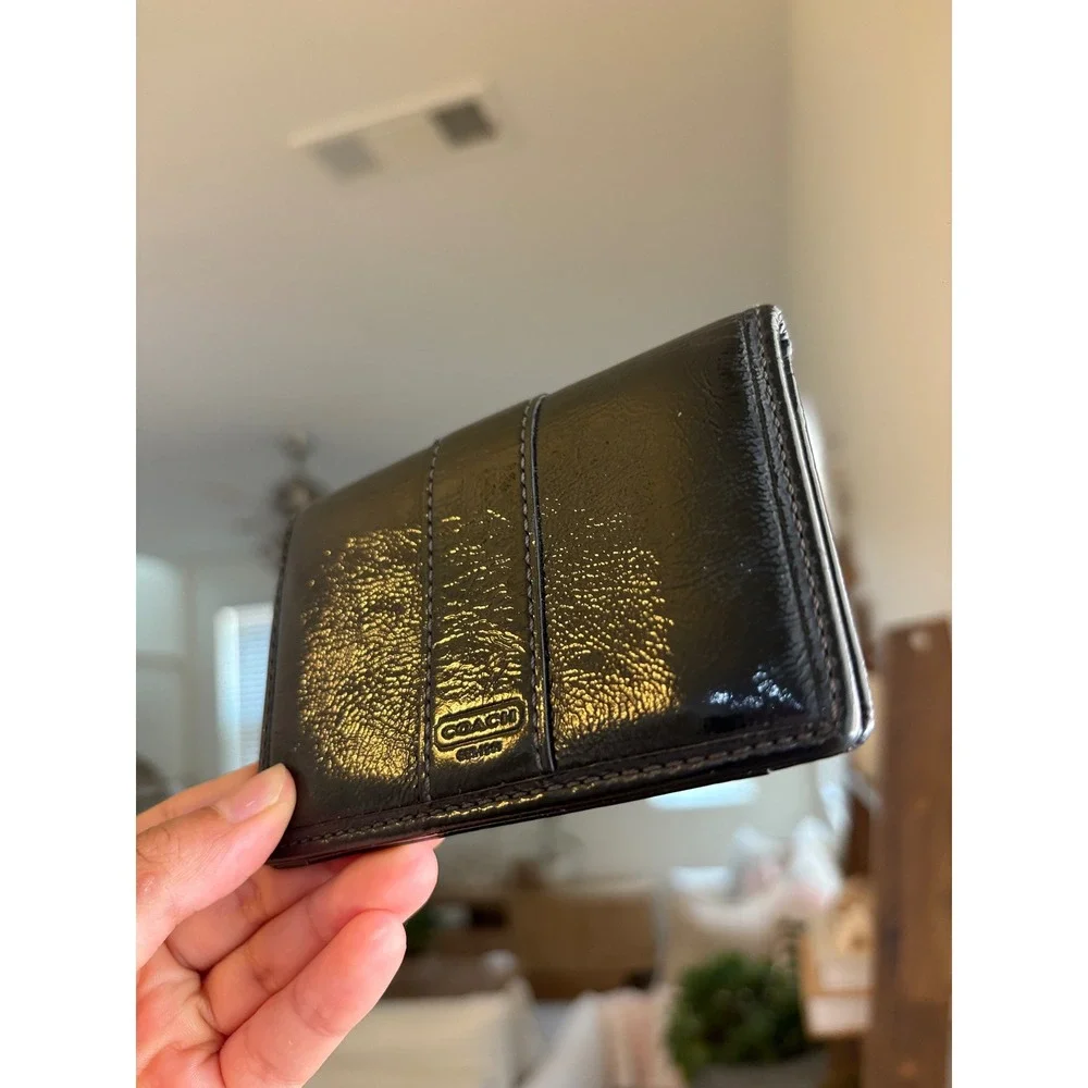 Coach Black Patent Leather Bifold Card Case Wallet with ID Window Est 1941